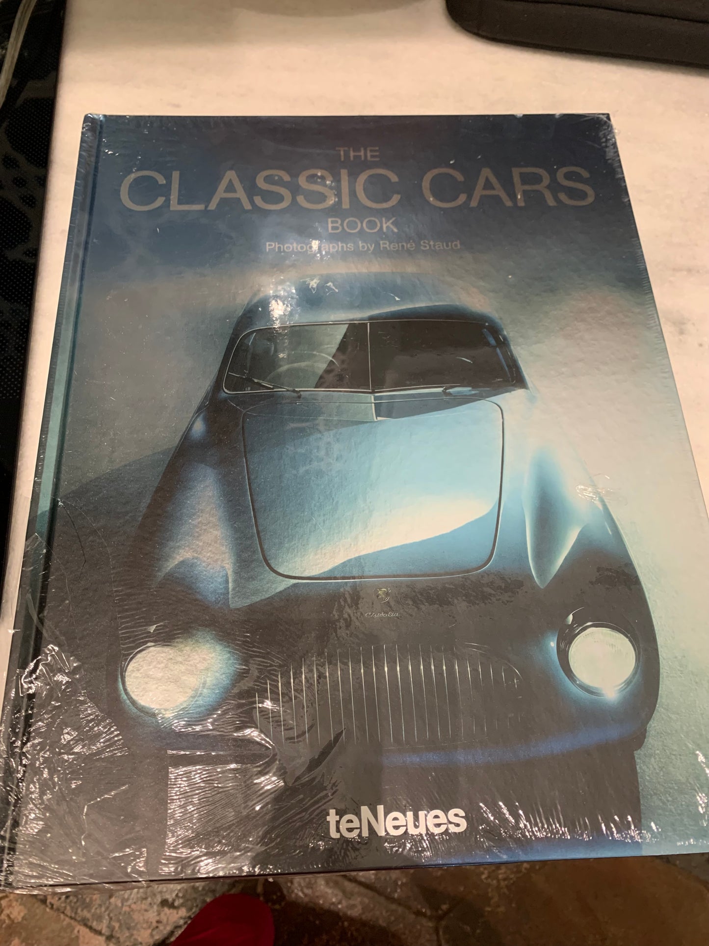 Classic Cars Book