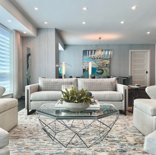 The Art Beneath Your Feet: Choosing the Perfect Area Rug 🎨🪞