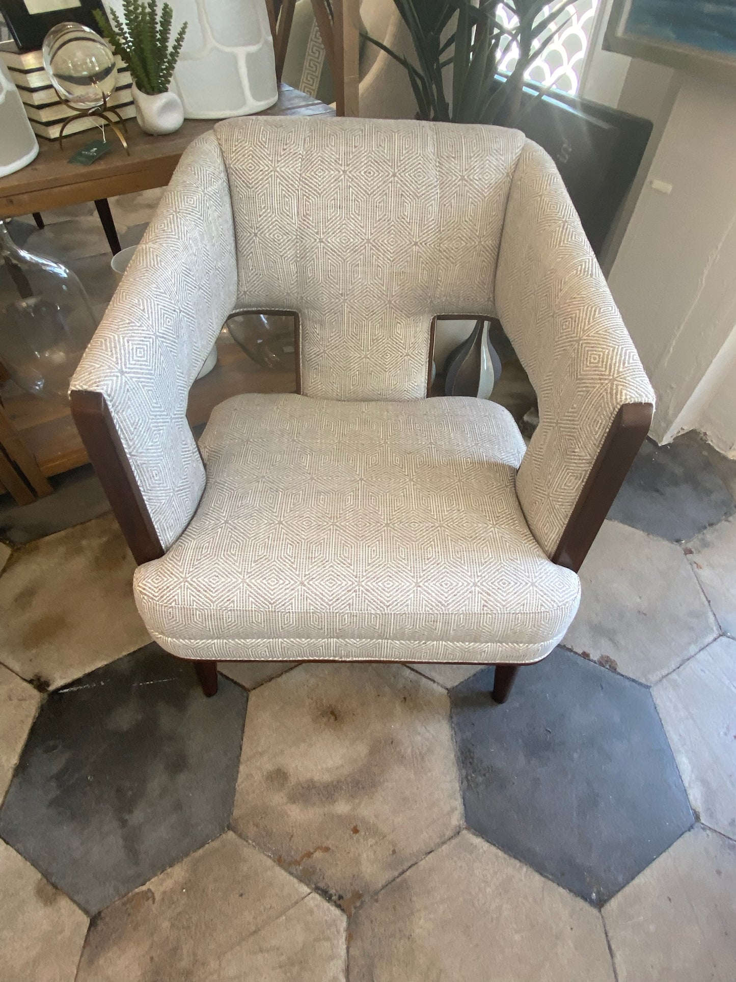 T back chair