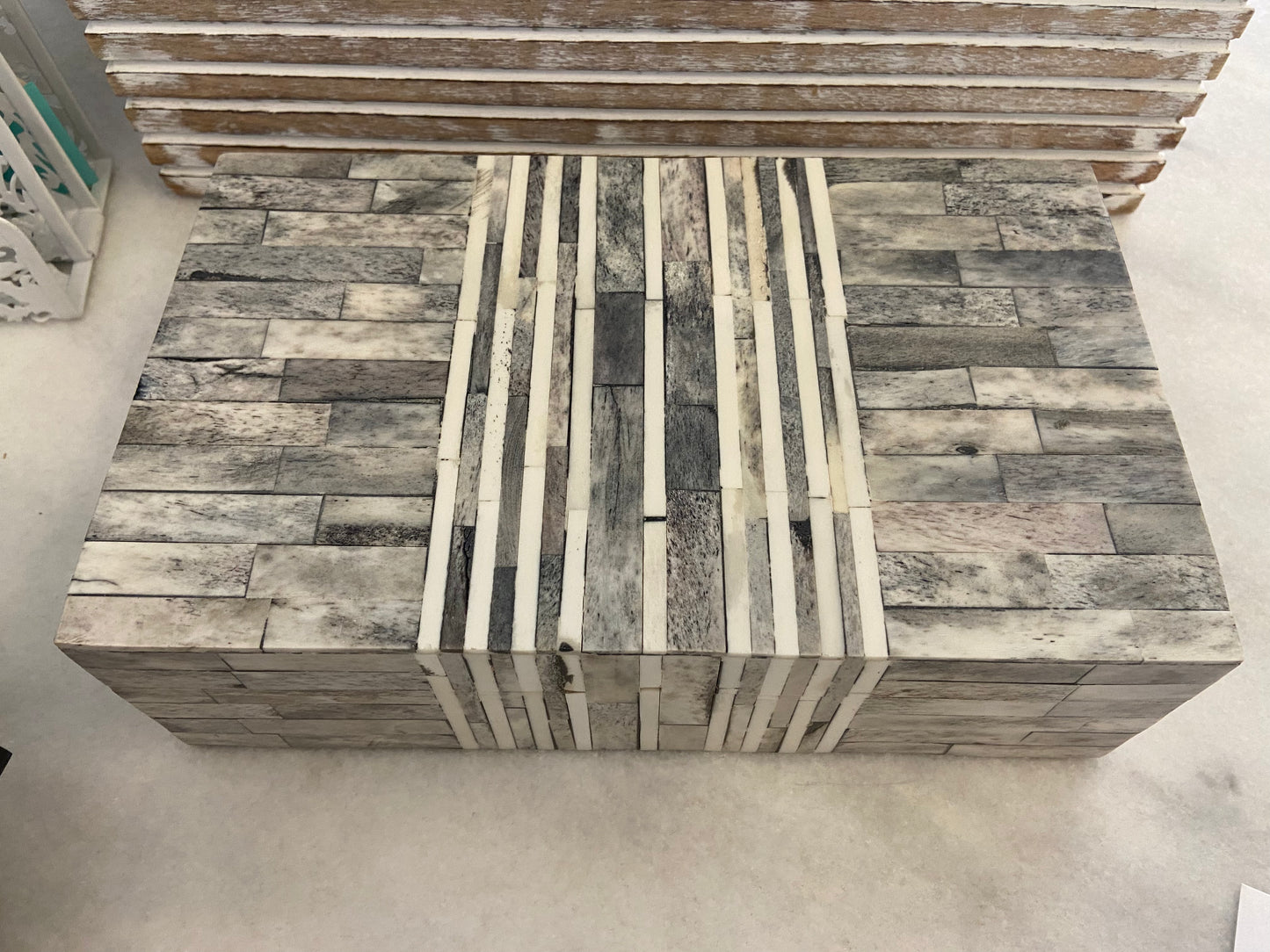 Chic Gray & White Box