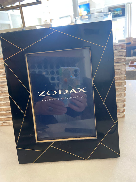 BLACK & GOLD FRAME-5x7