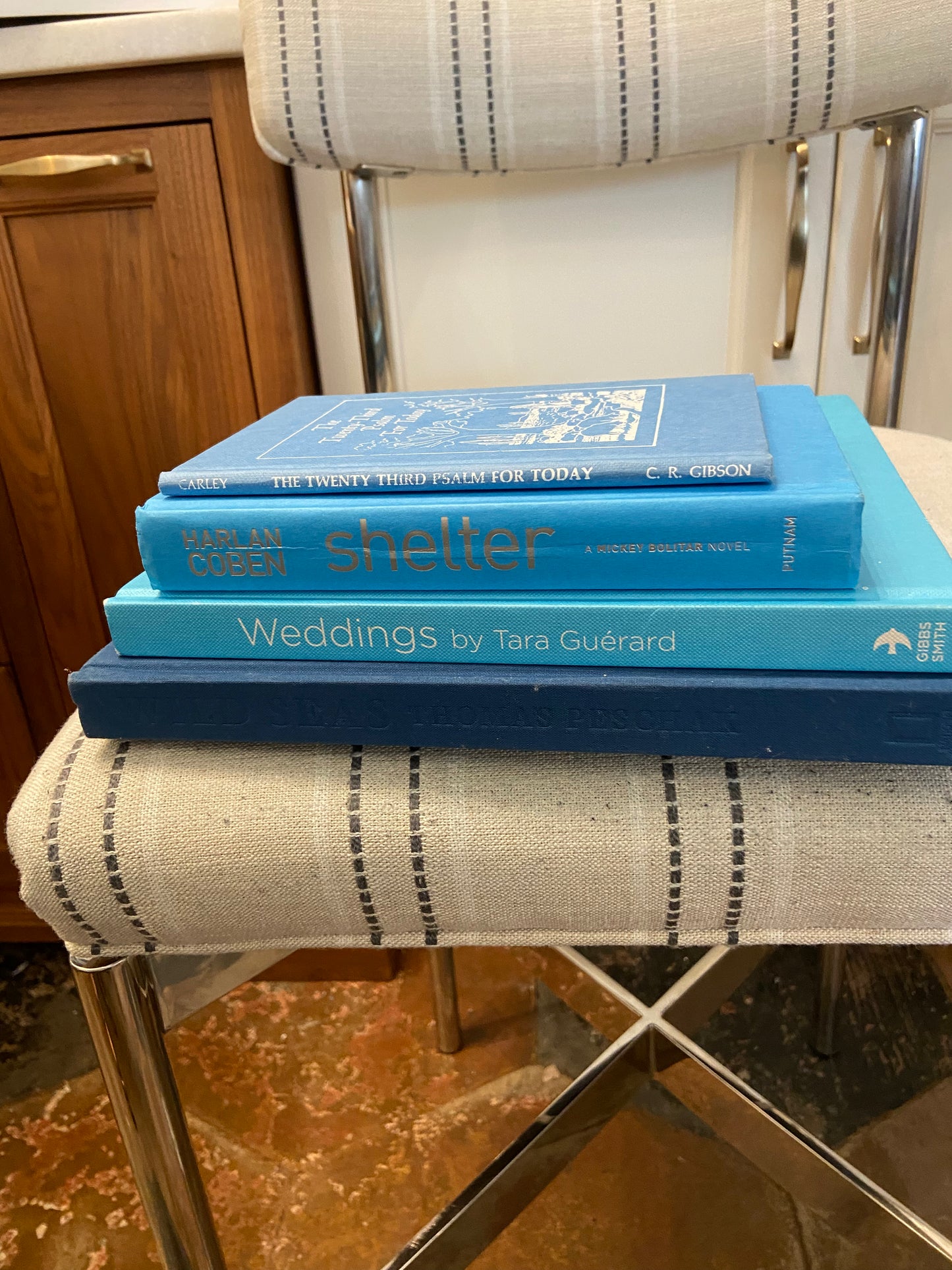 Color Stak Books - Set of 4