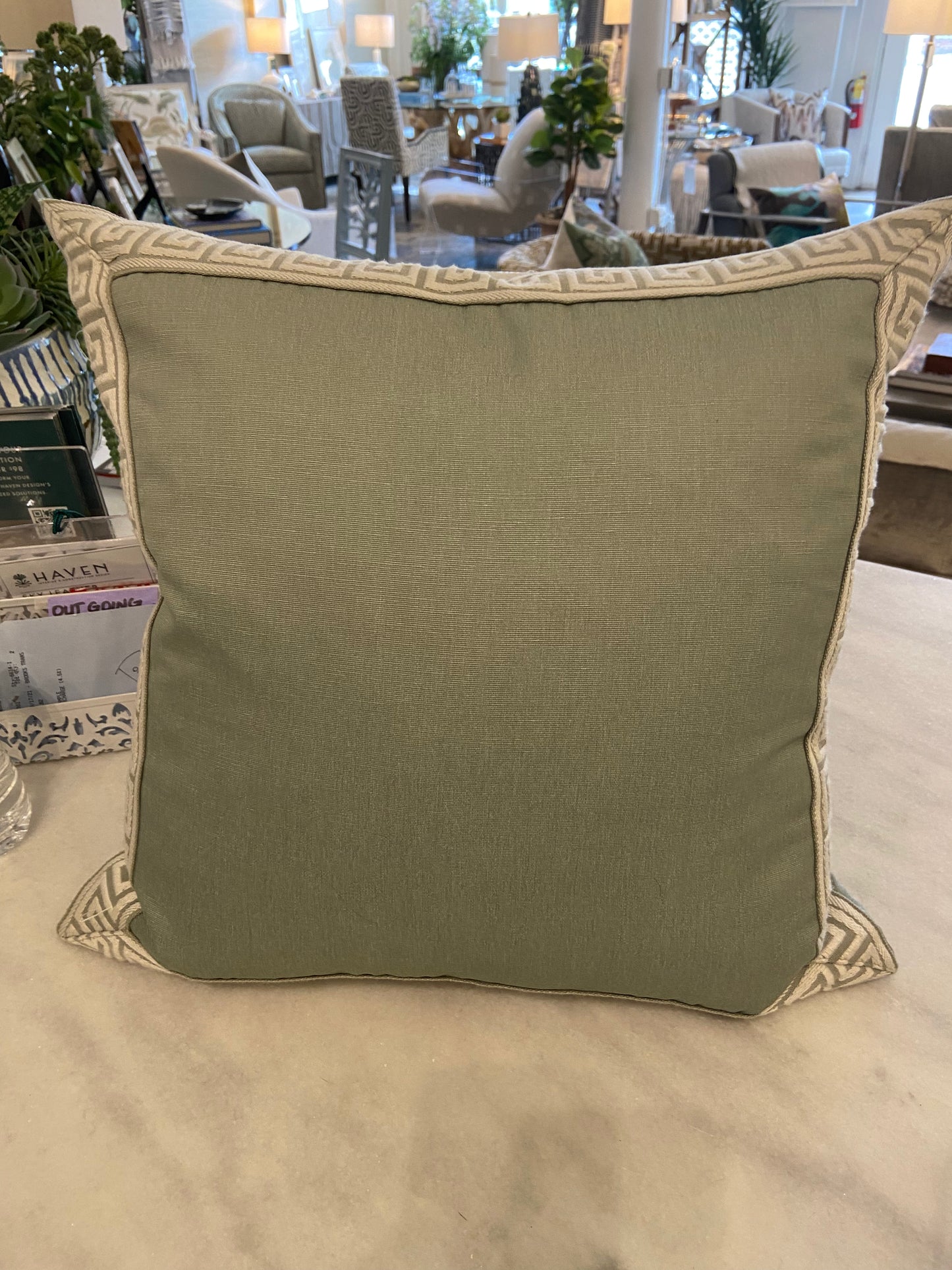 PILLOW- SEAFOAM GREEK
