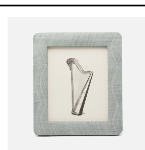Halle Frame