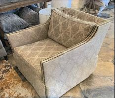 Seivel Accent Chair