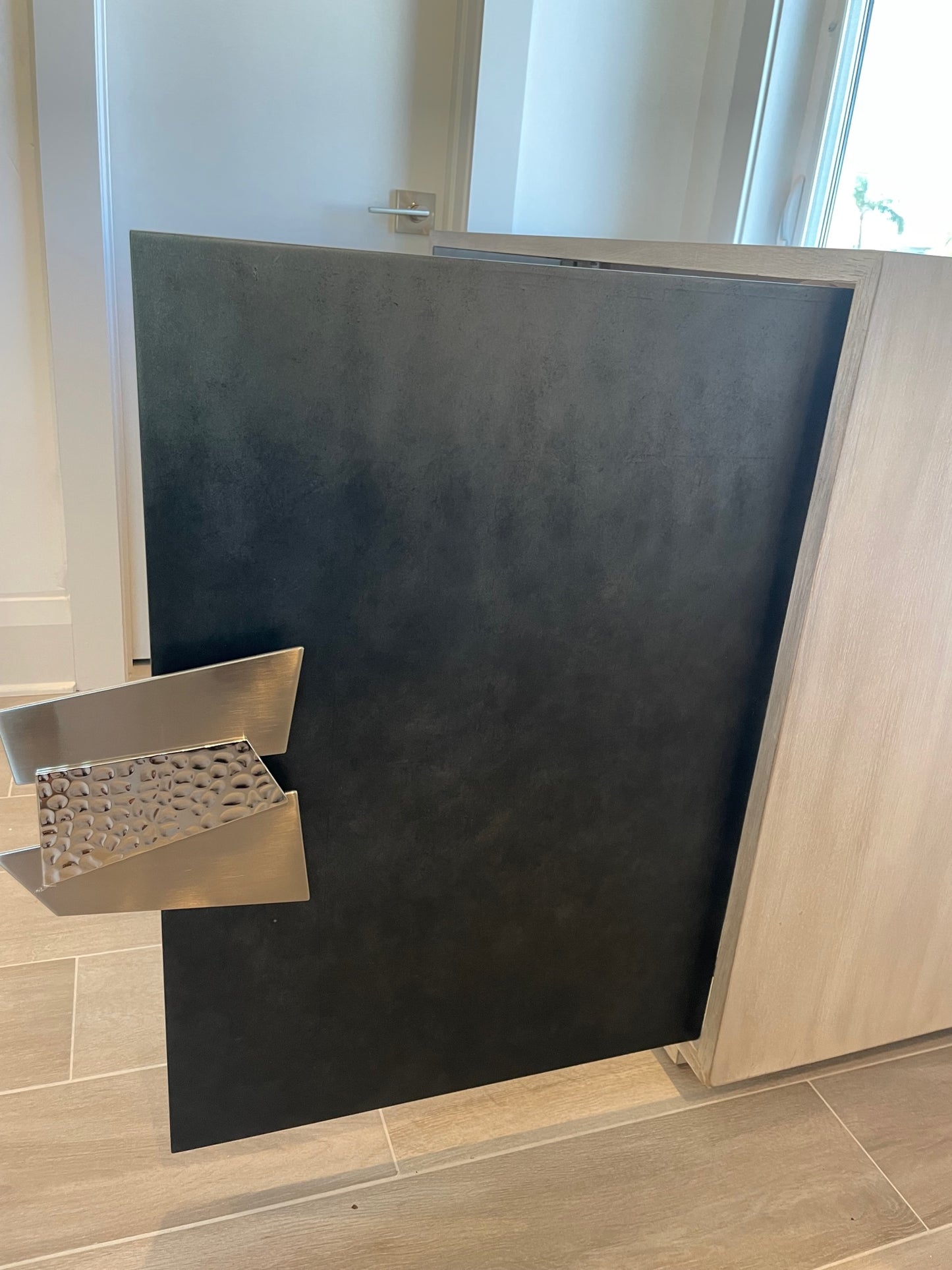 Melange Chest