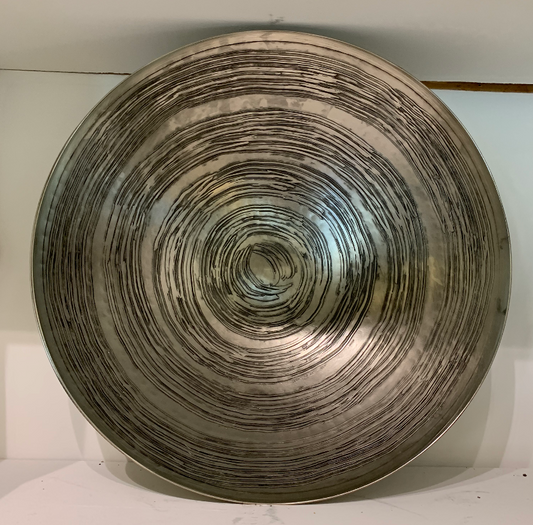 Metal Swirl Bowl